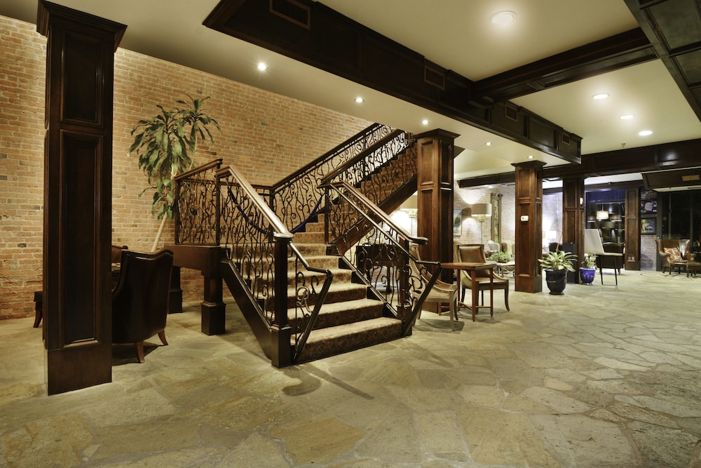 The Remington Suite Hotel and Spa - photo 3