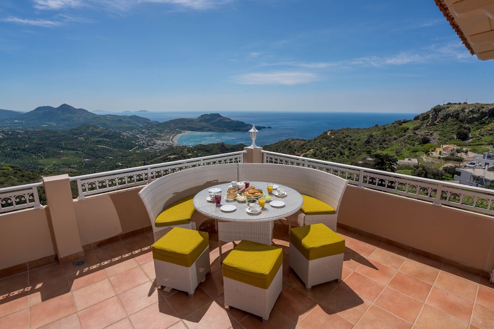 Sellia Resort in Agios Vasileios, Greece