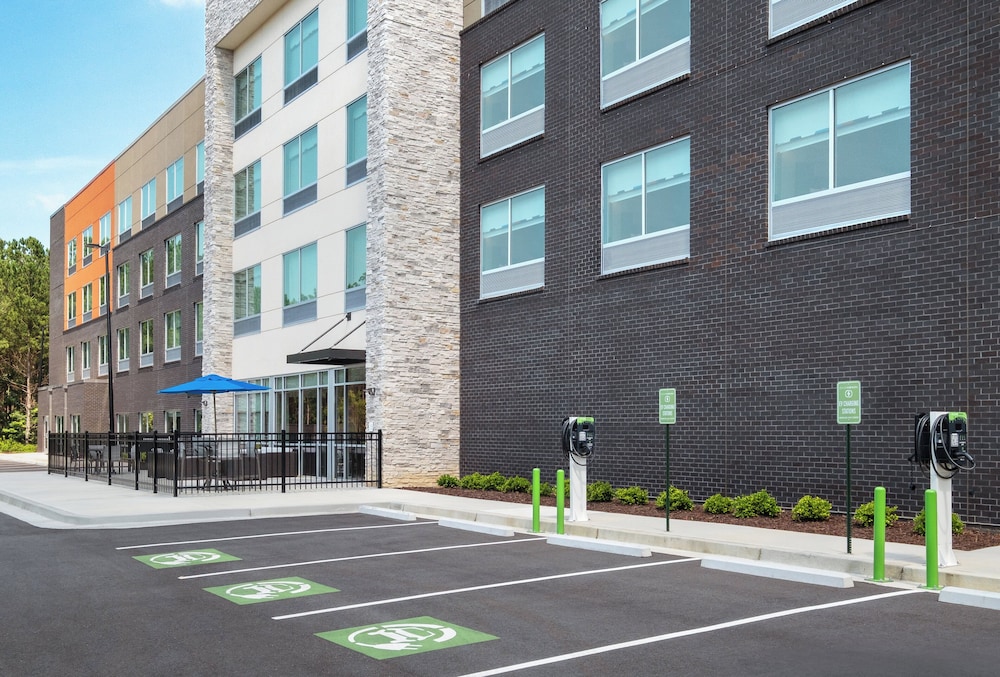 Holiday Inn Express & Suites Buford Mall of Georgia by IHG - photo 54