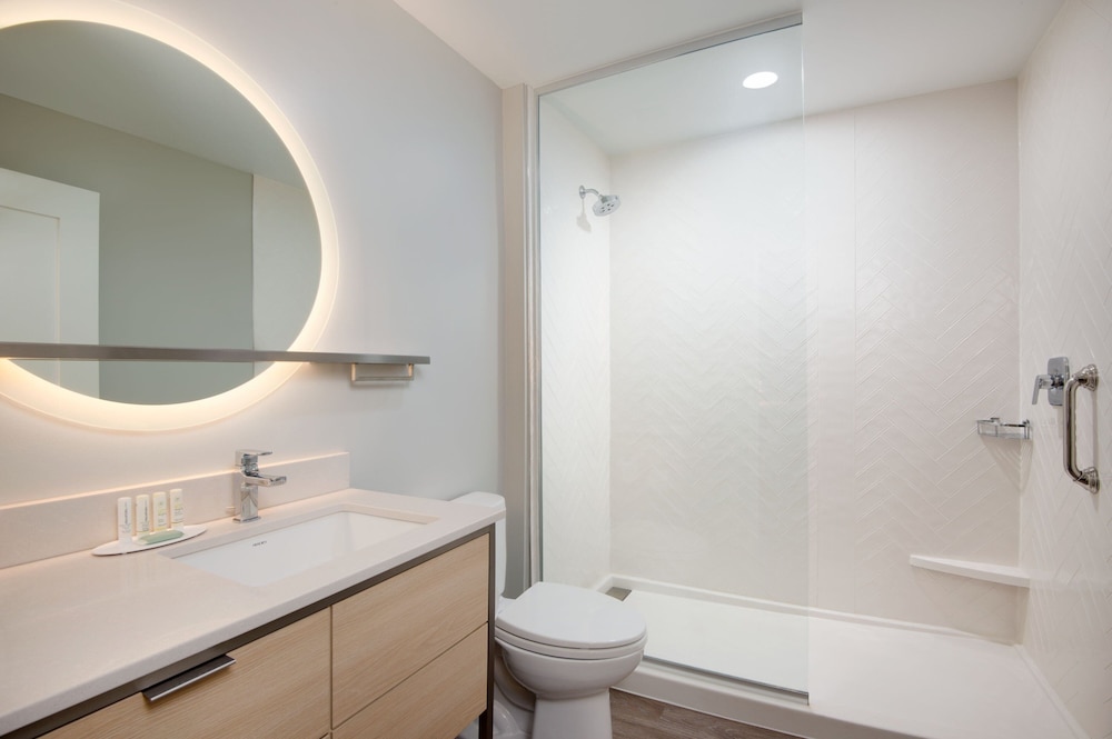 TownePlace Suites by Marriott Atlanta Airport North - photo 12