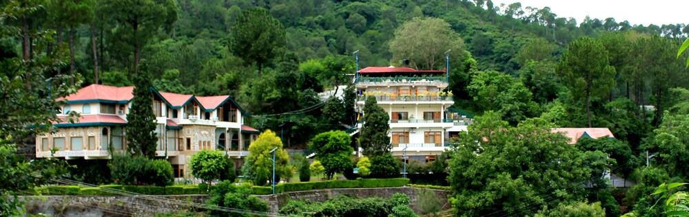 Alcor Spa Resort Kasauli in Kasauli, India