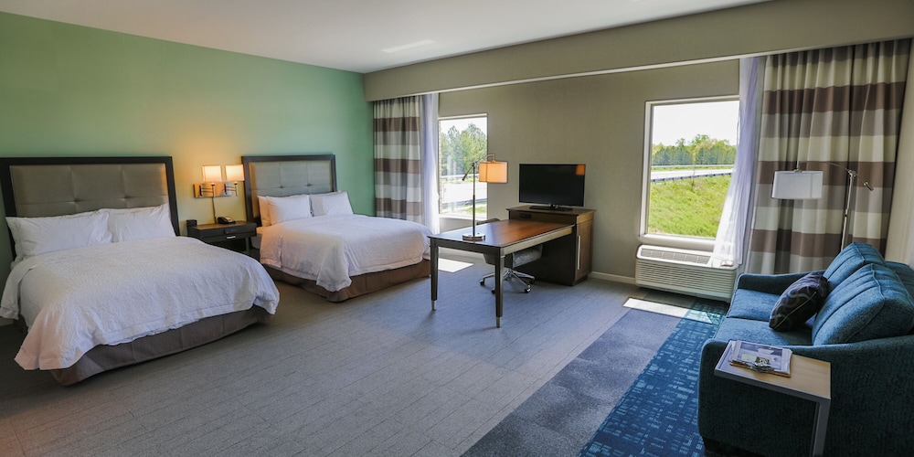 Hampton Inn & Suites Charlotte Ballantyne - photo 23