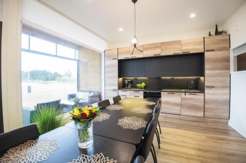 Apartment Aurinkoranta D3 iso huoneisto merinäkymällä Kalajoki — 4-Star Luxury Hotel in Kalajoki, Finland