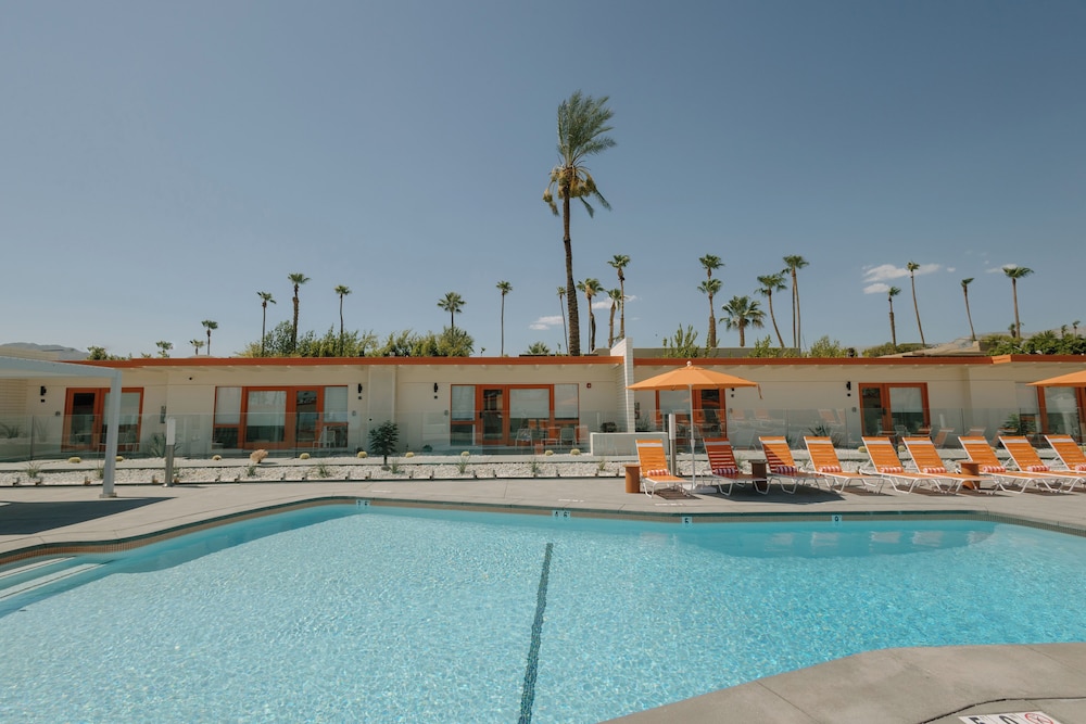 Mojave Resort Adults Only - photo 50