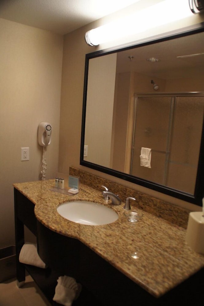 Hampton Inn & Suites Carlsbad - photo 26