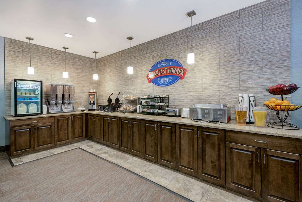 Baymont by Wyndham Minot - photo 17