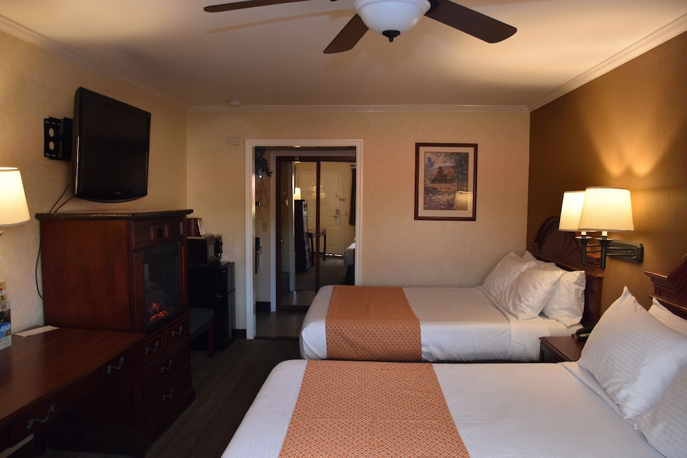 Dynasty Suites Redlands - photo 9