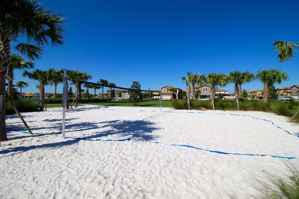 Stunning Disney Home w Pool & Free Resort Access - photo 26