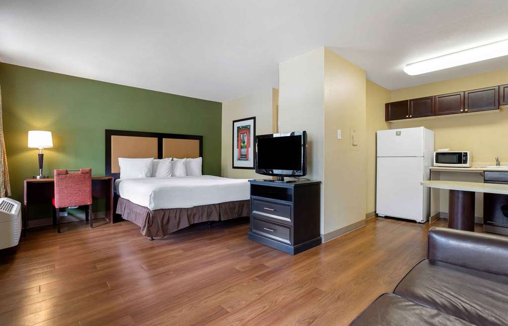 Extended Stay America Phoenix Chandler E. Chandler Blvd. - photo 35