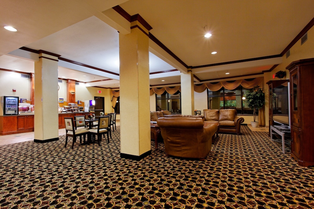 Holiday Inn Express Crockett by IHG - photo 42
