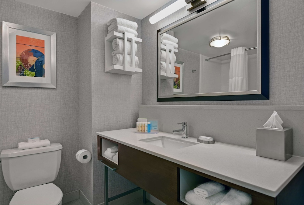 Hampton Inn Gallatin - photo 28