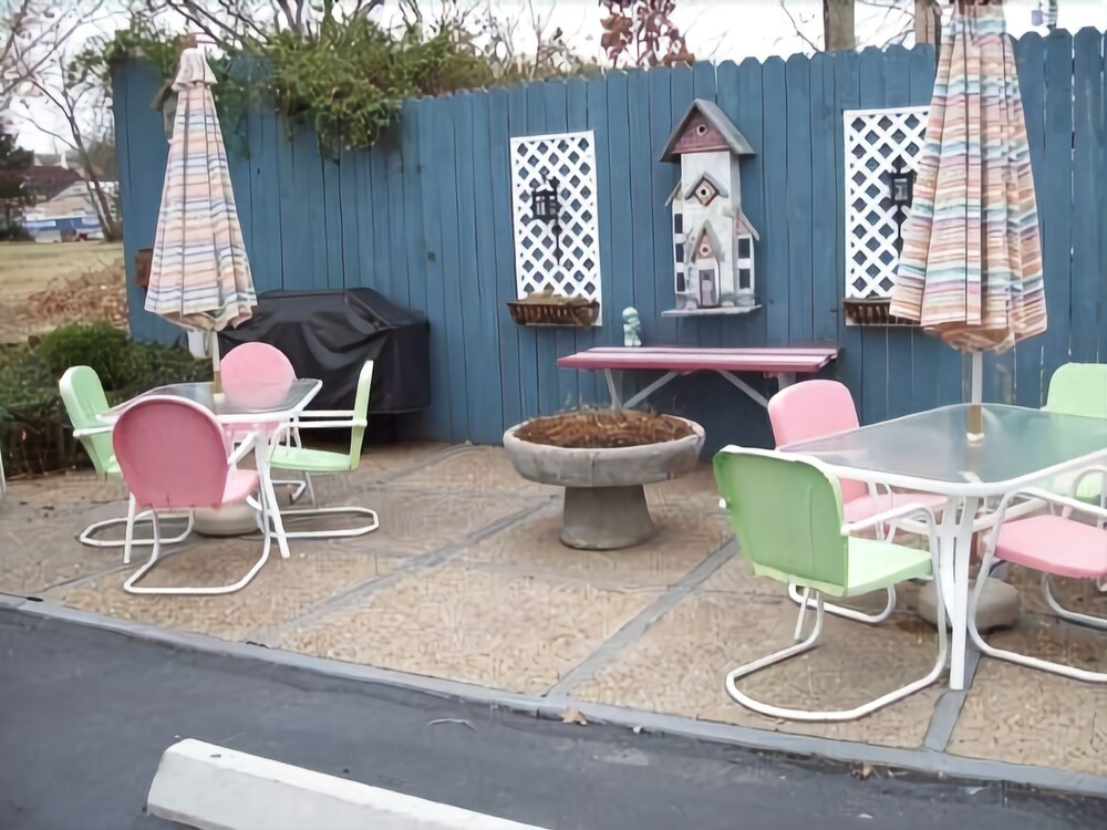 The Landmark Inn - photo 23