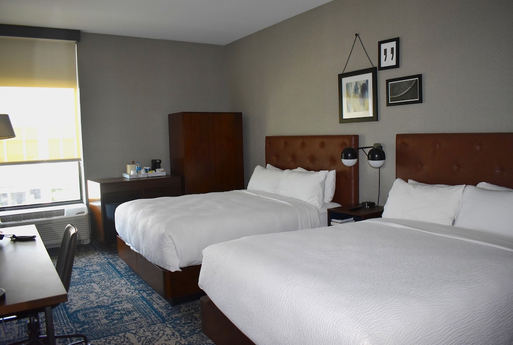 Four Points by Sheraton Chicago Westchester Oak Brook - photo 14