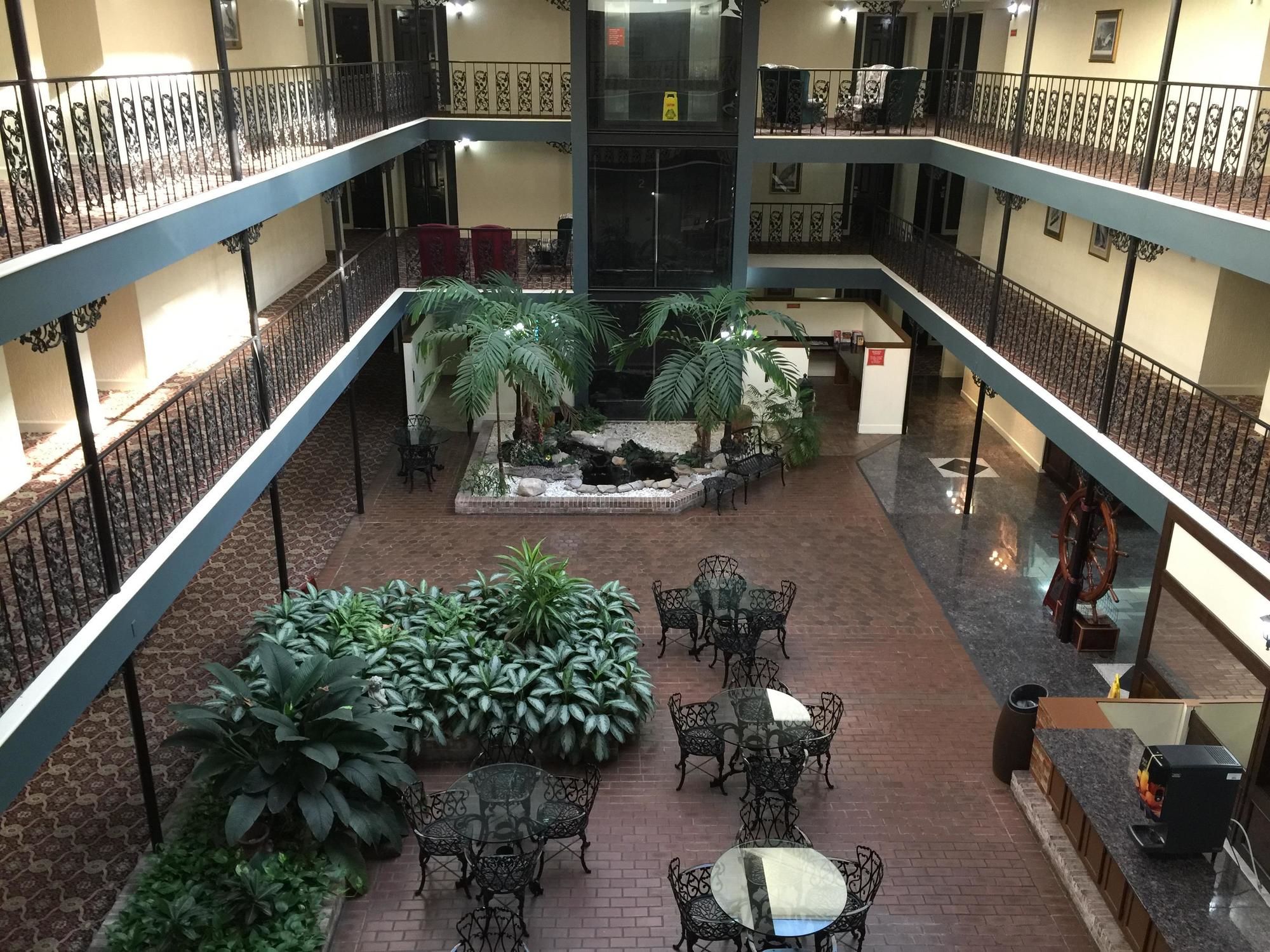 SureStay Plus Hotel by Best Western Baton Rouge - photo 31
