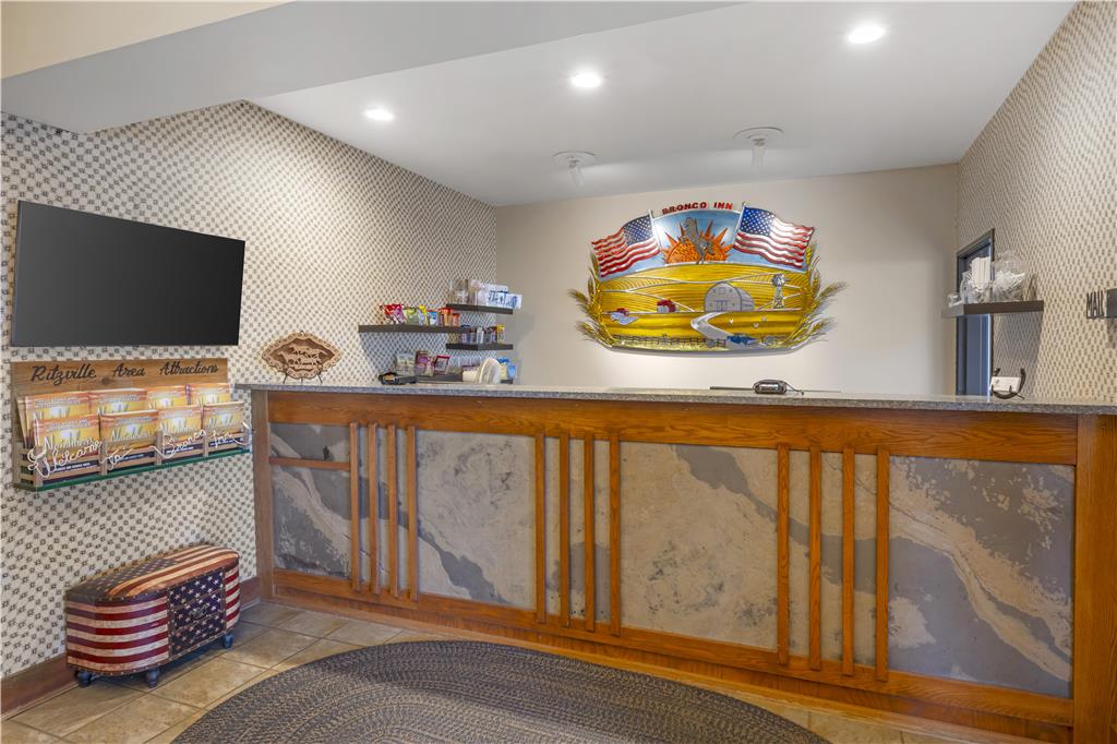 Best Western Bronco Inn - photo 2