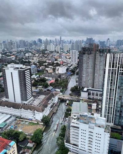 1BHK Apt High floor in Thonglor WiFi Pool Fitness
