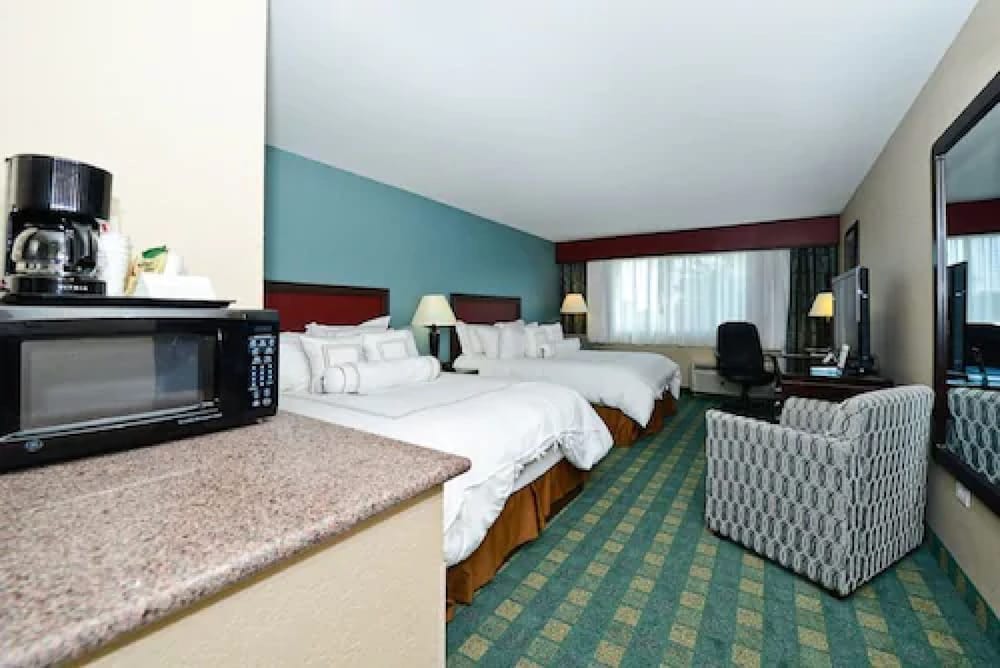 Causeway Bay Hotel - photo 12