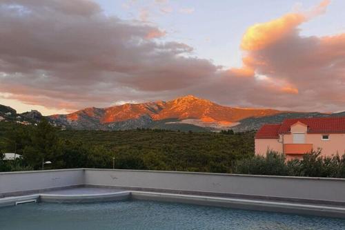 Apartments Villa Salona Sky Deluxe One Bedroom Apartment with Balcony 4 — 4-Star Luxury Hotel in Solin, Croatia