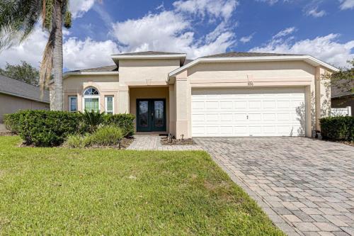 Fantastic remodeled 4 bed home FREE GRILL — 4-Star Luxury Hotel in Davenport, United States