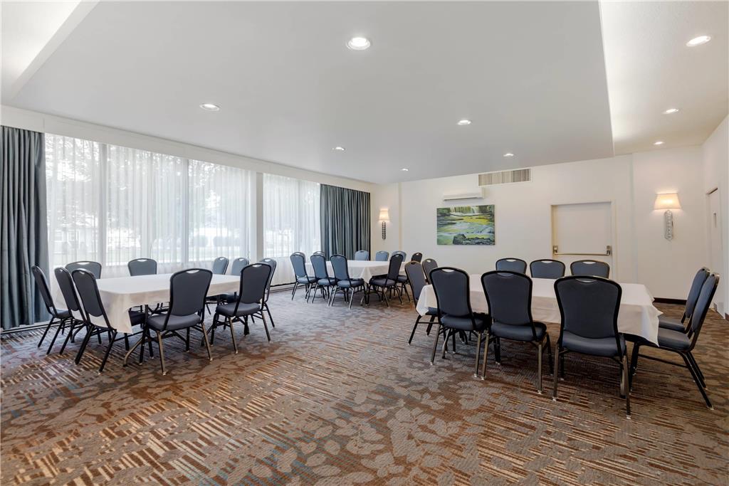 Clarion Inn Elmira Horseheads - photo 26