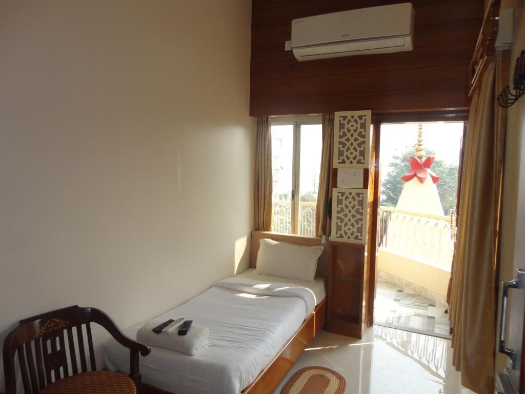 Hotel Temple On Ganges — Varanasi — photo 5
