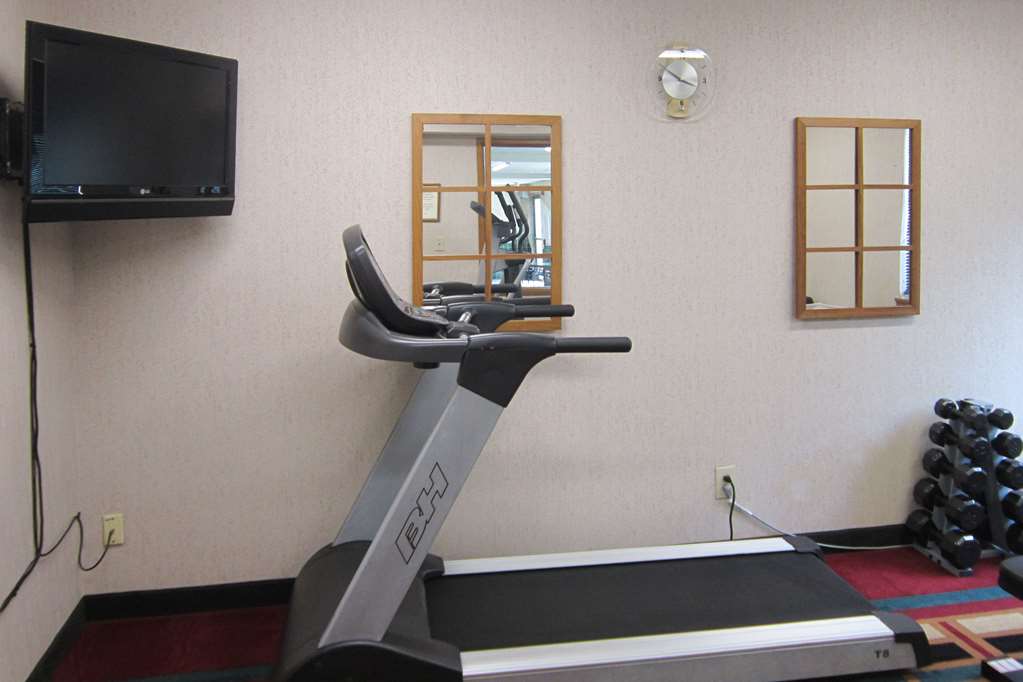 Quality Inn Nashville Bloomington - photo 35