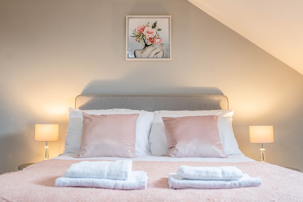 Queen Anne's Home — 4-Star Luxury Hotel in Great Yarmouth, United Kingdom