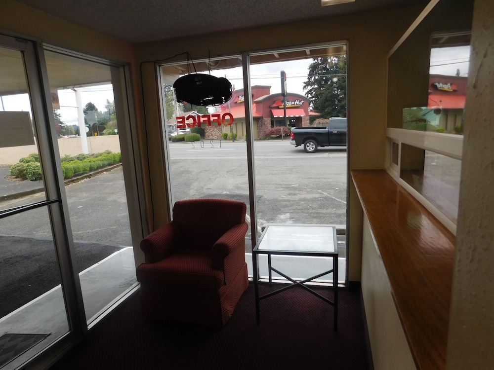 Auburn Motel - photo 9