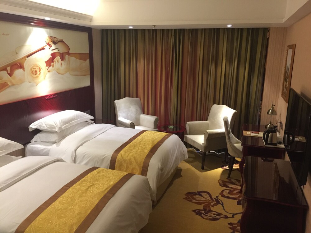 Vienna Hotel Wanda Square - last minute hotel in Xining