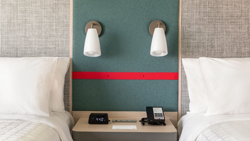 avid hotel Oklahoma City Quail Springs by IHG - photo 8