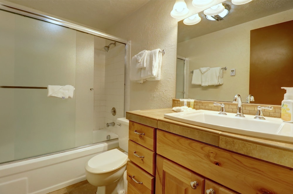 Anaconda 4 Bed 4 Bath by RedAwning - photo 13
