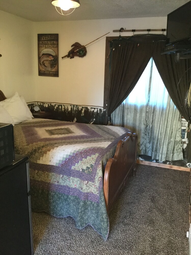 Black Bear Motel - photo 43