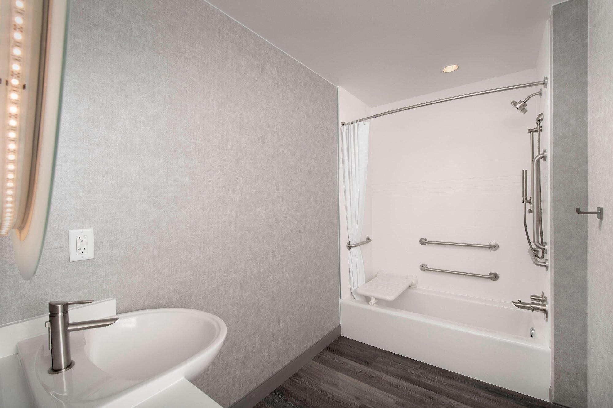 SpringHill Suites by Marriott Atlanta Downtown - photo 21