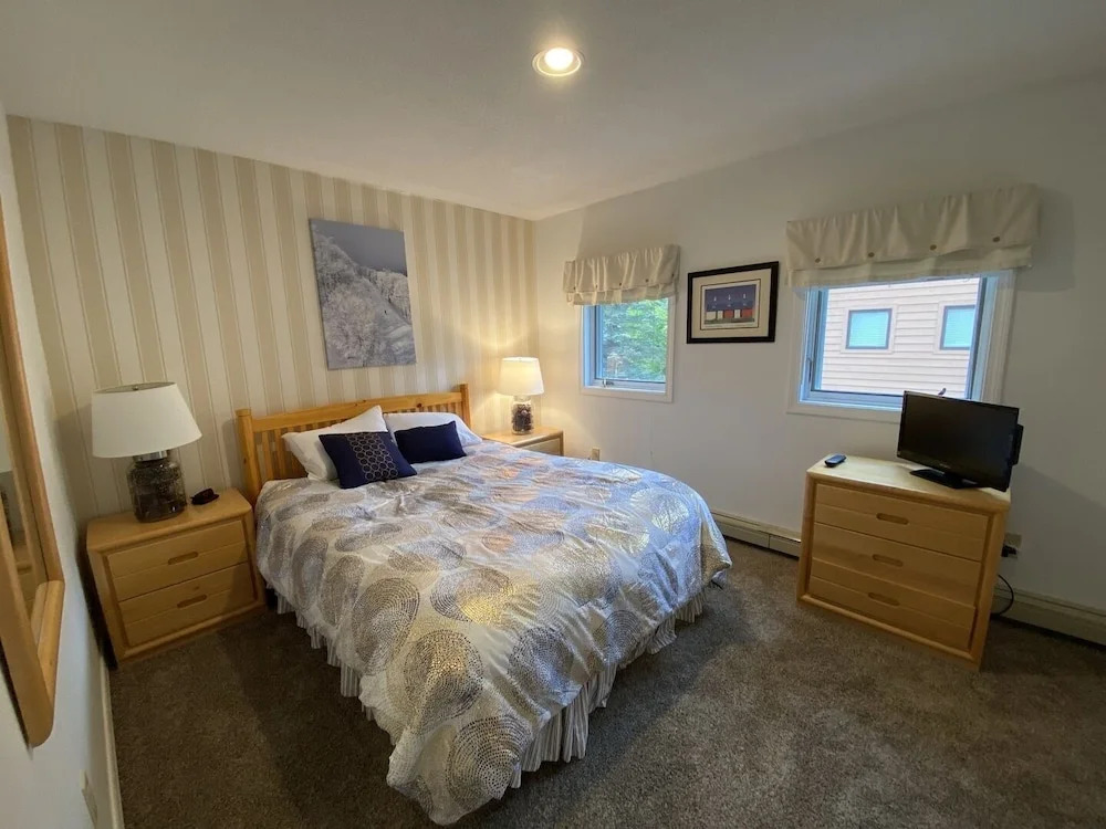 Pico Village Resort — hotel in Mendon
