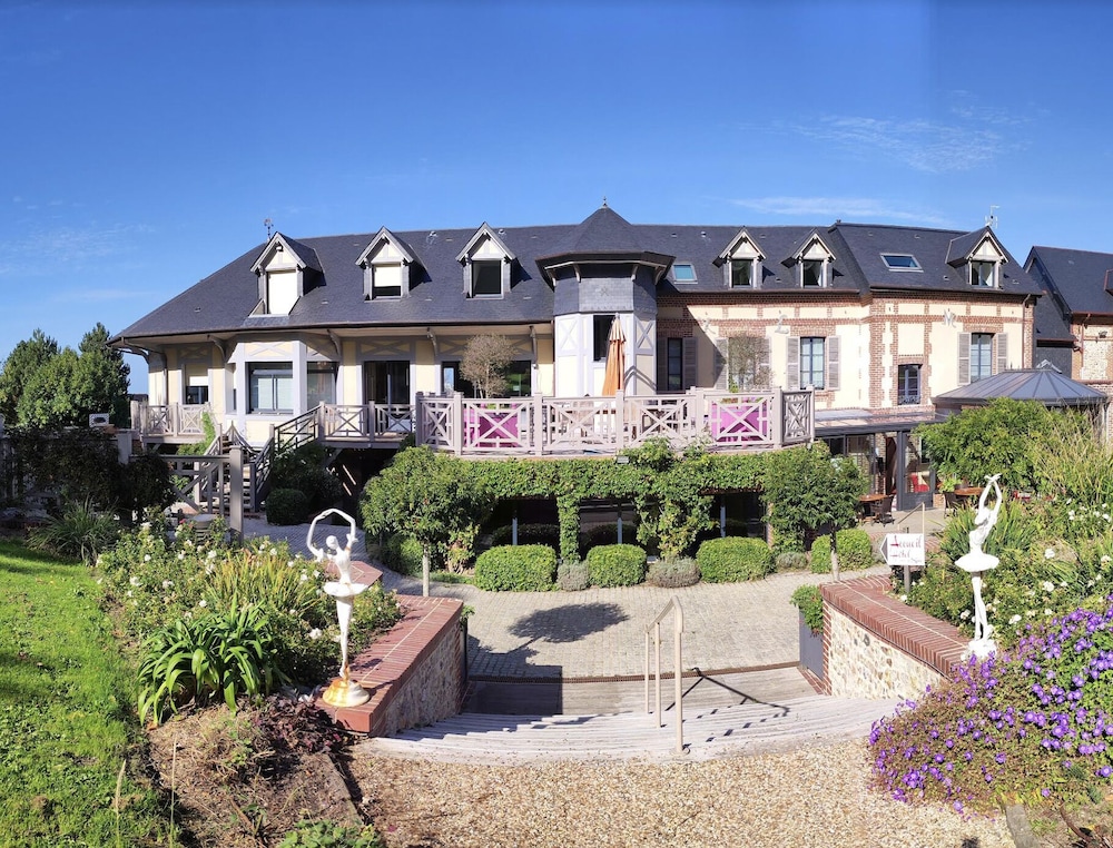 Domaine du Clos Fleuri — 4-Star Luxury Hotel in Honfleur, France