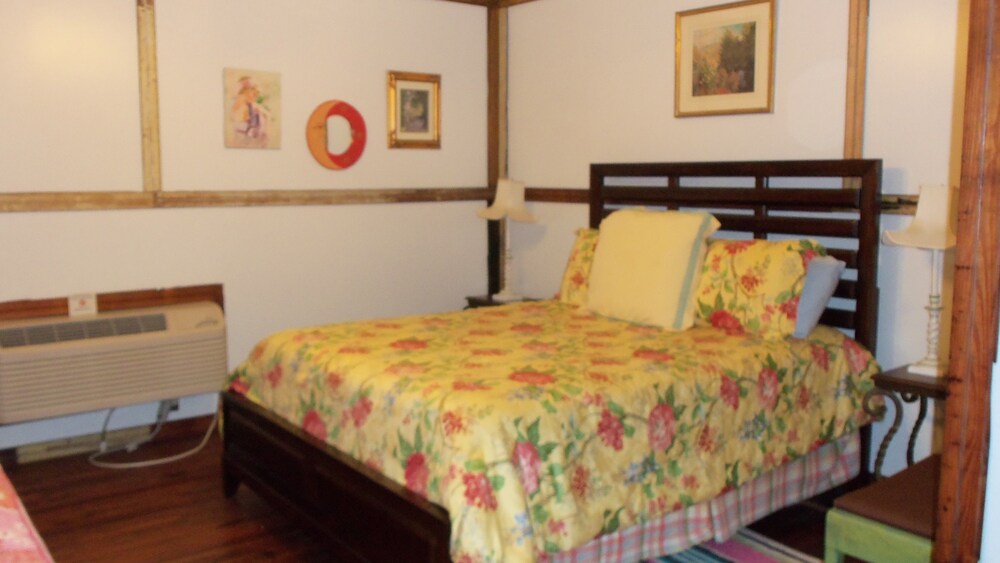 The Main Street Hotel - photo 11
