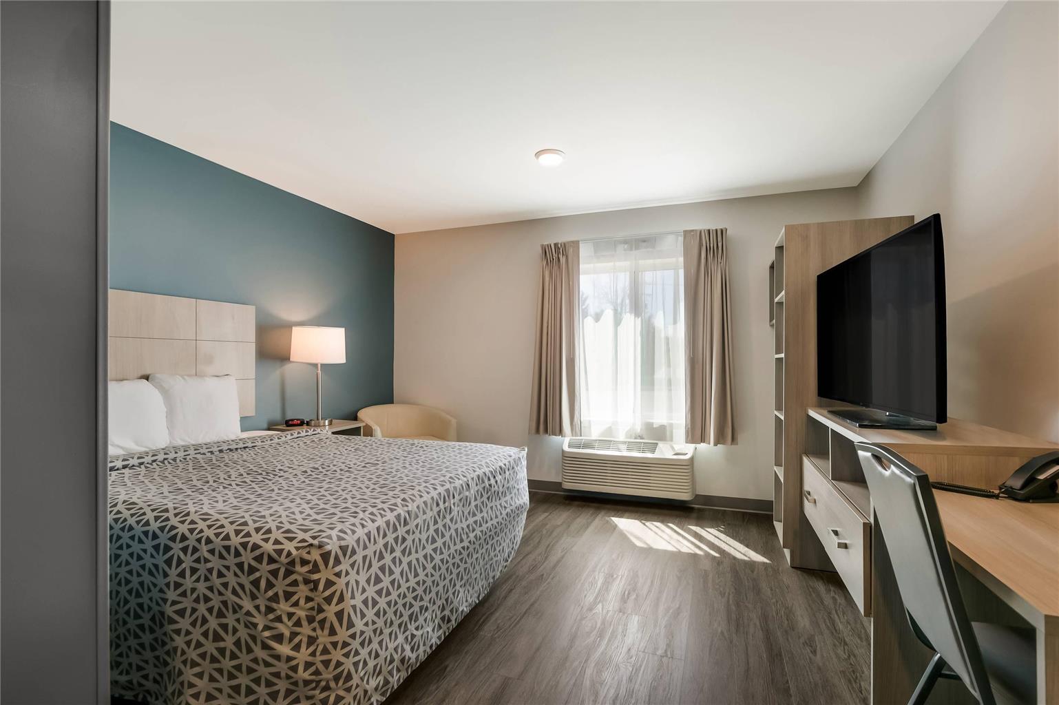 WoodSpring Suites Knoxville West - photo 21