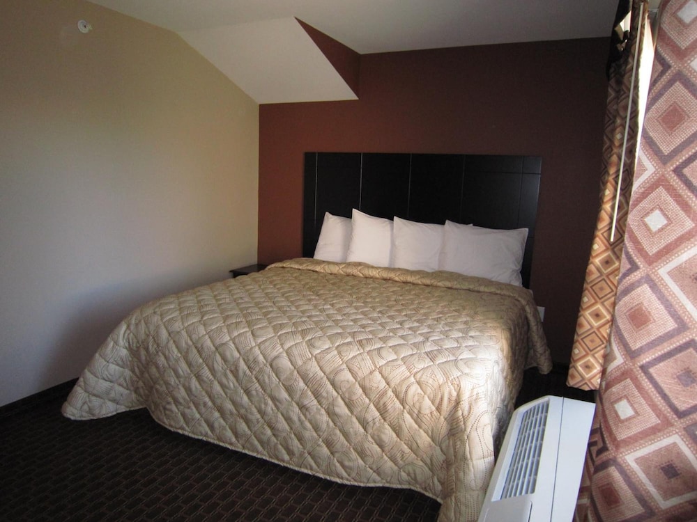 Red Carpet Inn And Suites Monmouth Jtc - photo 16