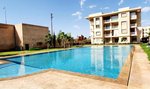 Cosy Appart Avec 2 Piscines 2 Ch 2 Sdb Marrakech — 4-Star Luxury Hotel in Marrakesh, Morocco