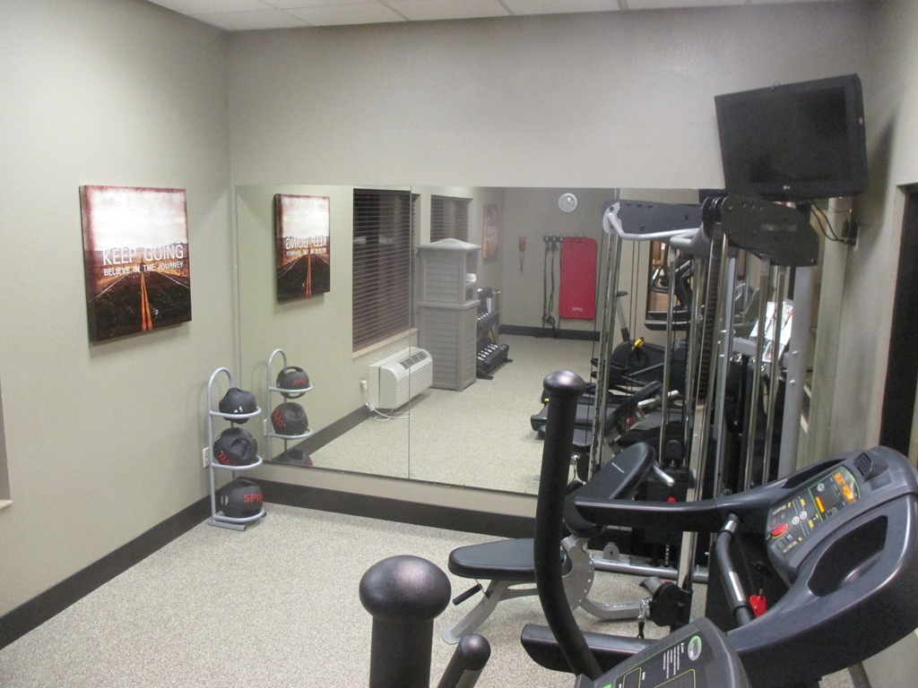 Best Western Plus Omaha Airport Inn - photo 32