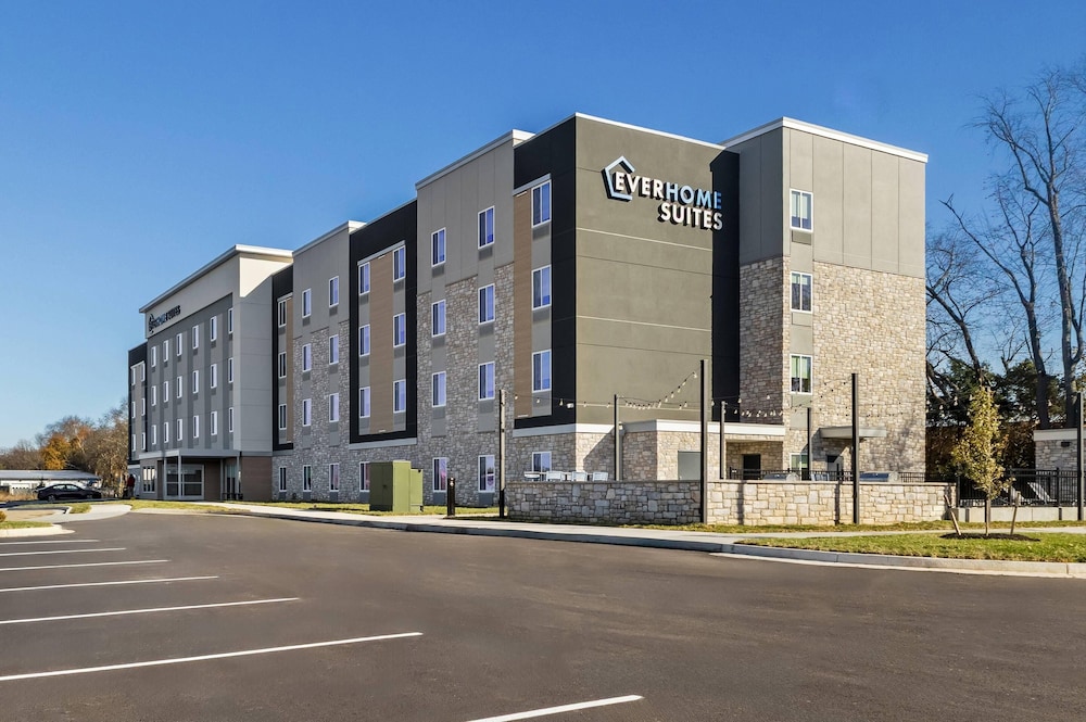 Everhome Suites Bowling Green — Bowling Green