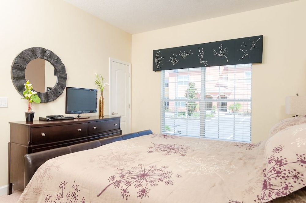 Paradise Palms Resort by DWS Vacation Villas - photo 2