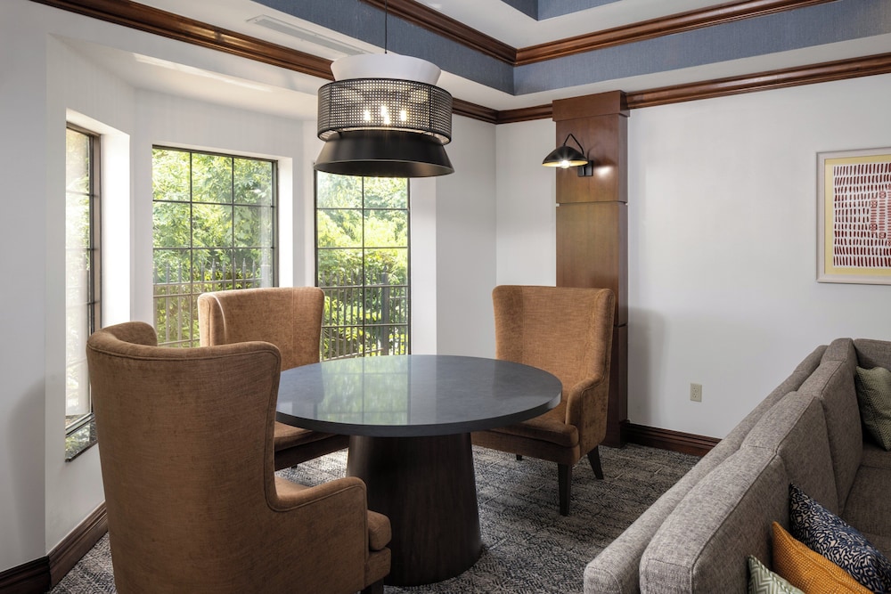 Staybridge Suites Bentonville Rogers by IHG - photo 17