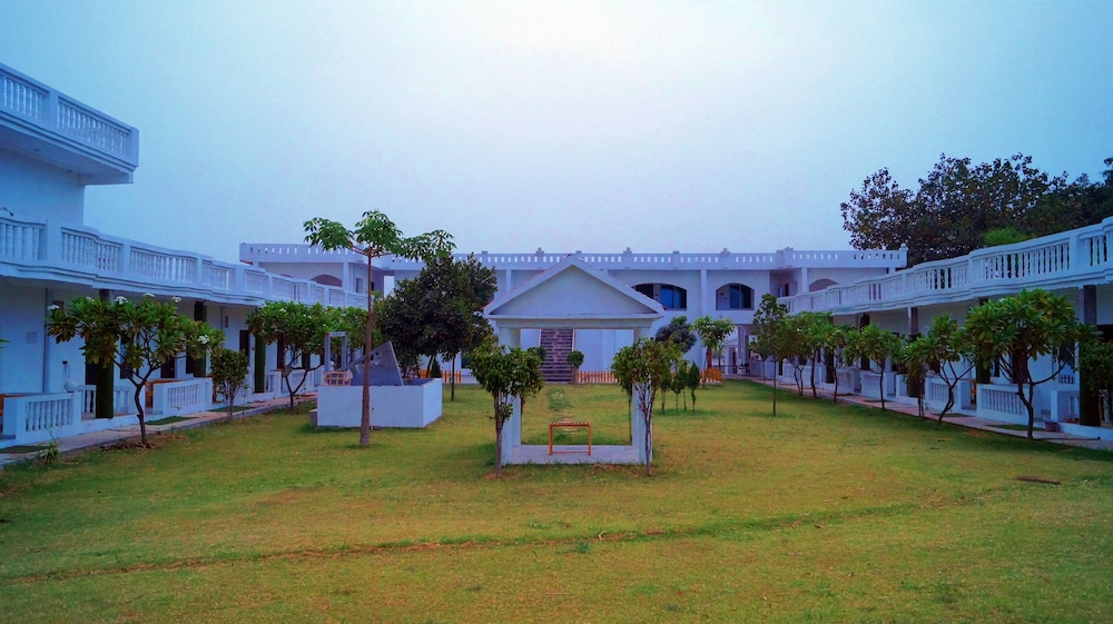 Ganga Village Resort in Bareilly, India