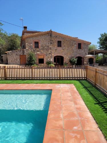 Can Mulo - carbon neutral hotel in Macanet De La Selva
