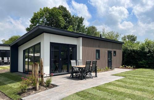 Camping de Vogel — 5-Star Luxury Hotel in Hulst, Netherlands