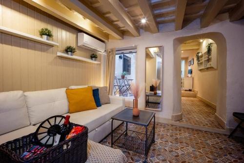 Lovely Coquette loft heart of cuitat vella El Carmen Valencia in Valencia, Spain