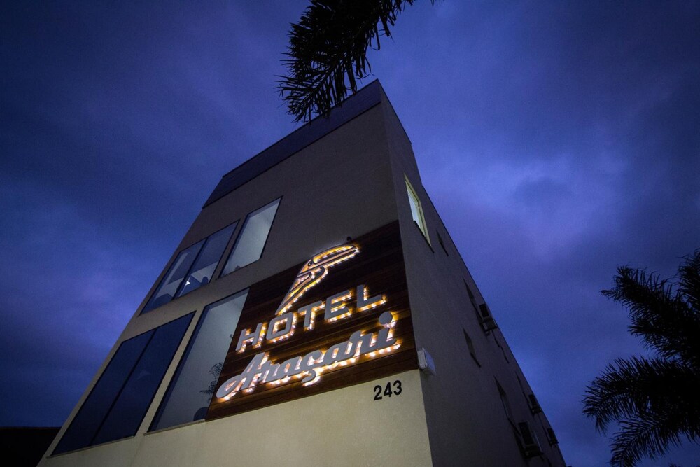 Hotel Araçari — hotel in Jandira