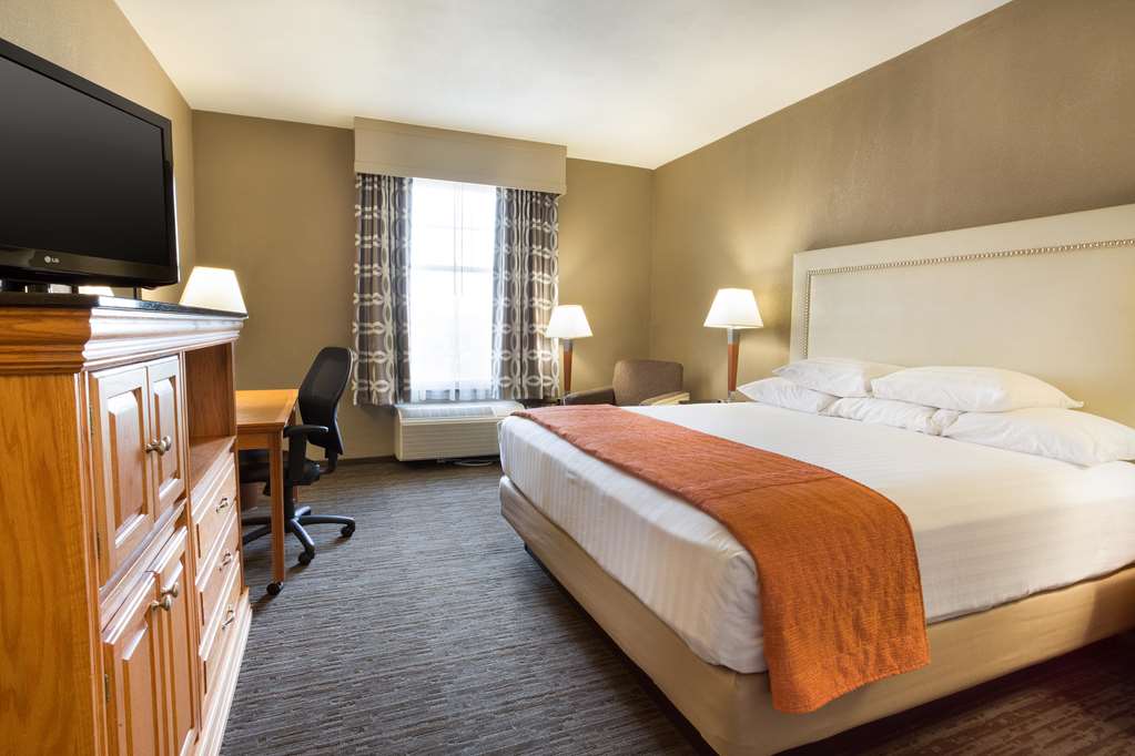 Drury Inn & Suites San Antonio North Stone Oak - photo 11