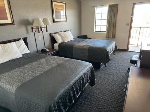 Southern Nights Motel - photo 4